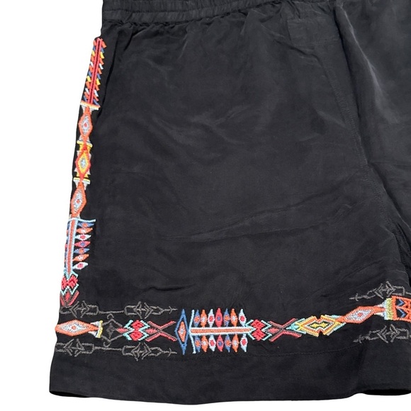 Johnny Was Sascha Embroidered Black Shorts NWT Size S Boho Festival Cupra Blend - Picture 7 of 10